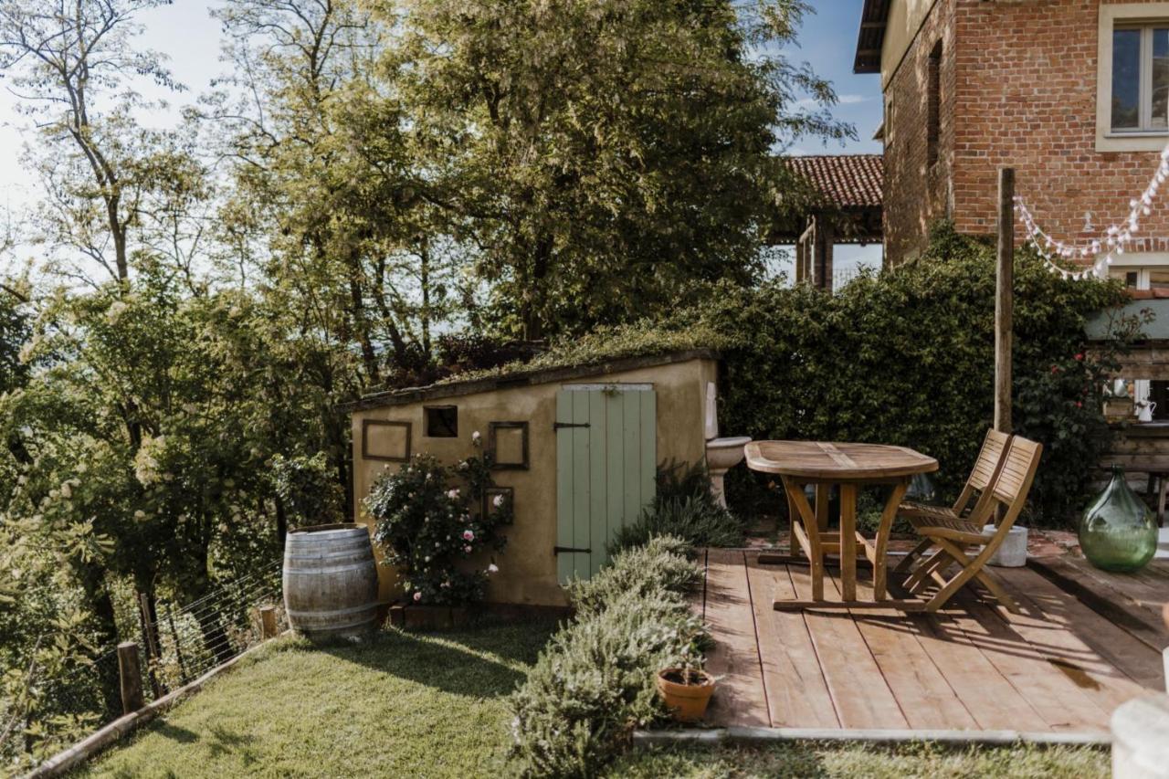 Lindhouse - Country House A Govone Exterior foto